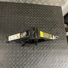 2007 VAUXHALL ZAFIRA CAR LIFTING JACK 13162852