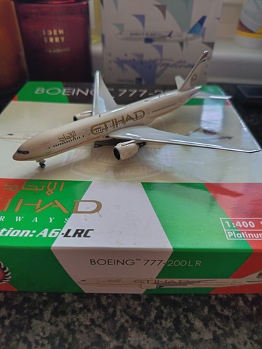 Phoenix models 400 etihad - phoenix, 1/400