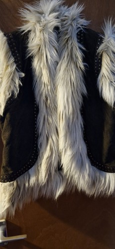 Afghan style faux fur but - style,