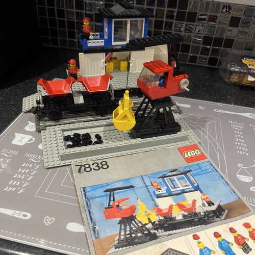 Vintage lego train 12v freight - lego,