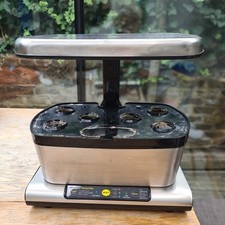 MIRACLE-GRO AEROGARDEN  HARVEST Elite COUNTER TOP with lots of extra accessories