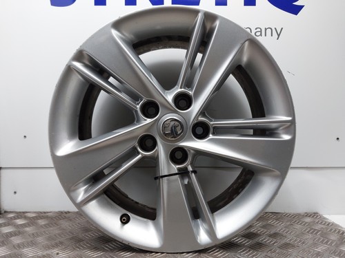 Alloy wheel vauxhall insignia - alloy,