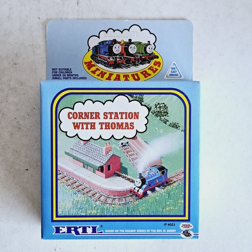 Ertl thomas the tank engine - thomas,