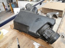 Jaguar XJ8 X308 Air Filter Housing and Air Mass Meter. LNE1620CB. 1998-2002