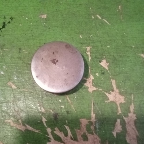 Chromed petrol tank cap - ,