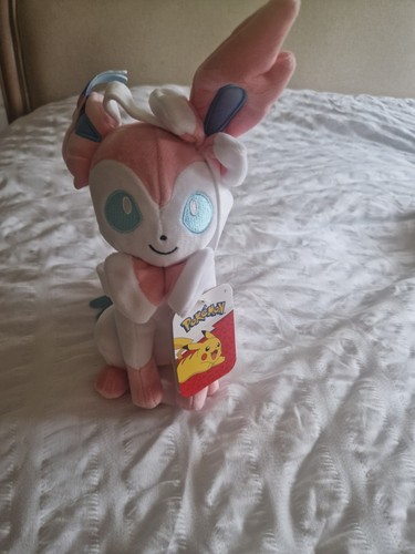 Pokemon tcg sylveon plushie - pokemon,