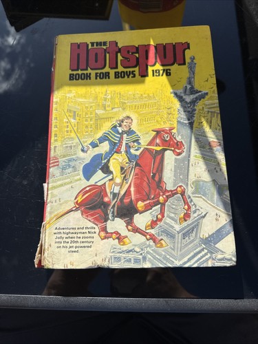 The hotspur book for - hotspur, 1976
