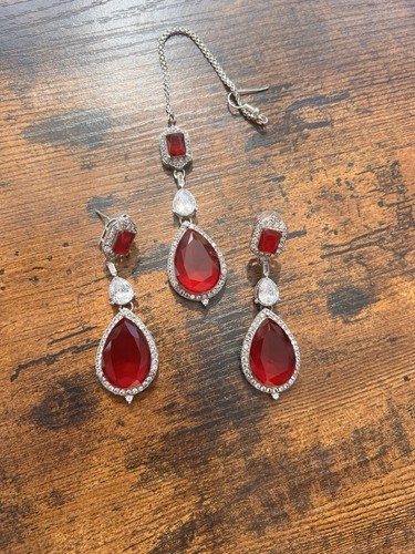 Stylish and modern maroon - stylish,