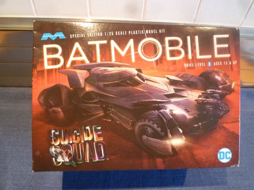 Mobius models batmobile - mobius,