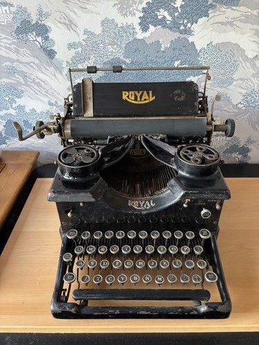 Antique 1920s royal black - antique,