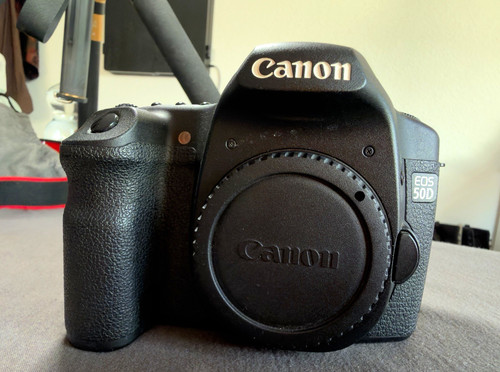 Canon eos 50d dslr body - -,
