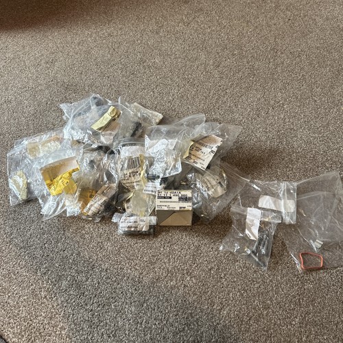 Bmw job lot small parts - bmw, 52