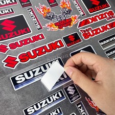 21 X SUZUKI Motorcycle Track