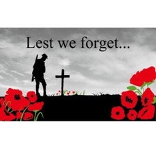 LEST WE FORGET FLAG 5x3ft