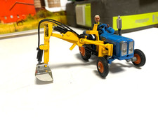 CORGI.1:43.FORDSON SUPER MAJOR TRACTOR.DIGGER.SIDE TRENCHING BUCKET.EVCAVATOR