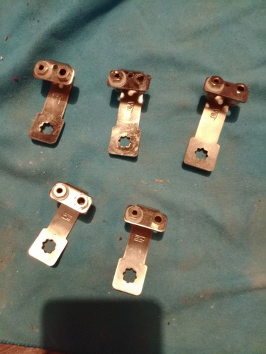 Sabre inside guard sockets 2 - inside,
