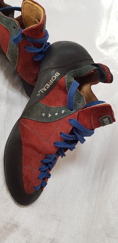 Boreal rock climbing shoe - rock, men