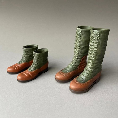 Action figures shoes - figures, scale