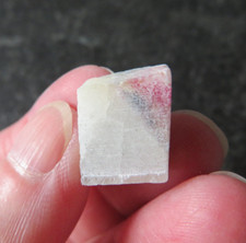 ULTRA  RARE TUGTUPITE (3.2