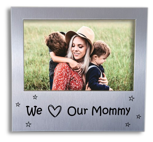 Love our mommy - we, frame