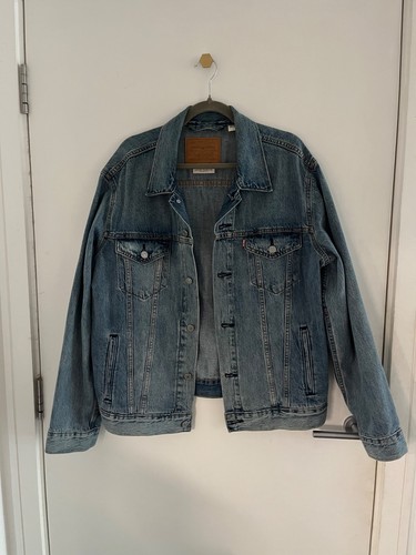 Levi blue denim - levi's, trucker