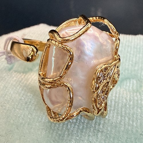Meno stunning baroque pearl - stunning,