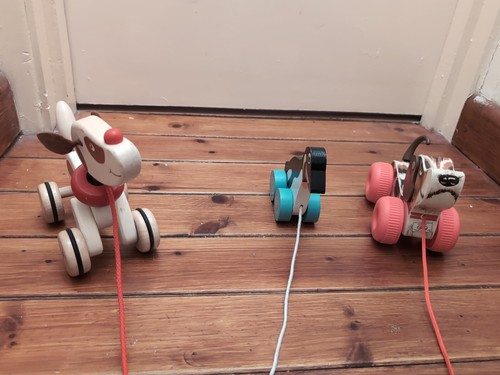 Pull along toy dogs - pull,