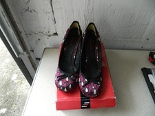 women's Red Level pearl drop