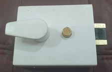 UNION White Case Nightlatch Auto Deadlocking Door Lock Latch