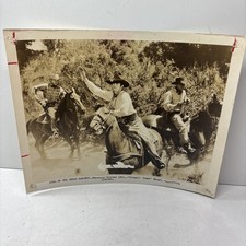 SAMMY BAUGH  Serial Western