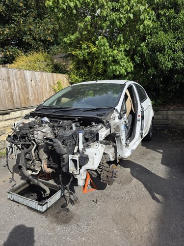 Breaking ford fiesta zetec - breaking,