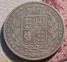 1846 Half Crown. Queen