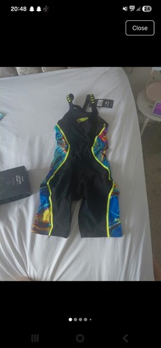 Nwt speedo women fastskin - nwt,