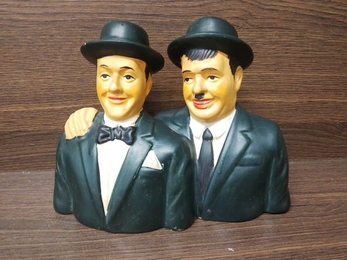 Laurel and hardy - laurel,