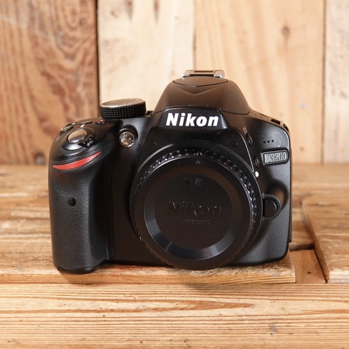 Used nikon d3200 dslr camera - used,