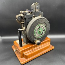 Vintage Monarch Pathfinder