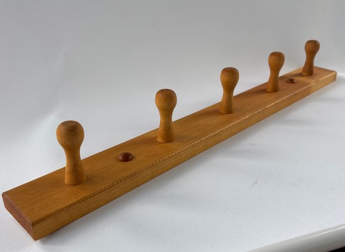 Unfinished pine shaker peg - pine,