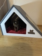 Modern Personalised  Pet Indoor House For ( Cats Or Small Dogs)