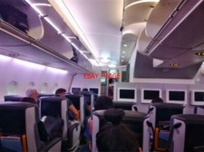 PHOTO  PREMIUM CLASS IN A SINGAPORE AIRLINES AIRBUS A380-800 AT CHARLES KINGSFOR