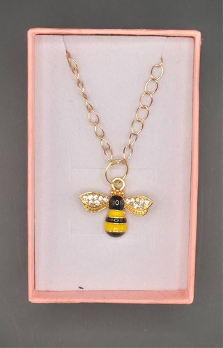 Gold coloured bumble bee - gold,
