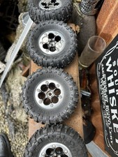 Vanquish Vp Dirty Harry Wheels 2.2 With 2.2 Losi Rock Claws Crawler Axial