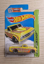 Hot Wheels '67 Chevy C10