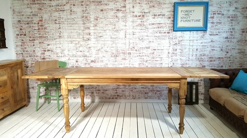 Rustic extendable farmhouse - extendable,