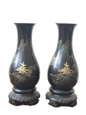 VINTAGE MATCHING PAIR OF CHINESE PAINTED BLACK LACQUER LANDSCAPE VASES