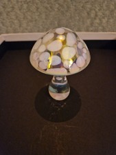 Heron Glass. White Medium Mushroom.  10cm