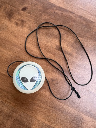 Vintage 1997 duncan alien glow - 1997,