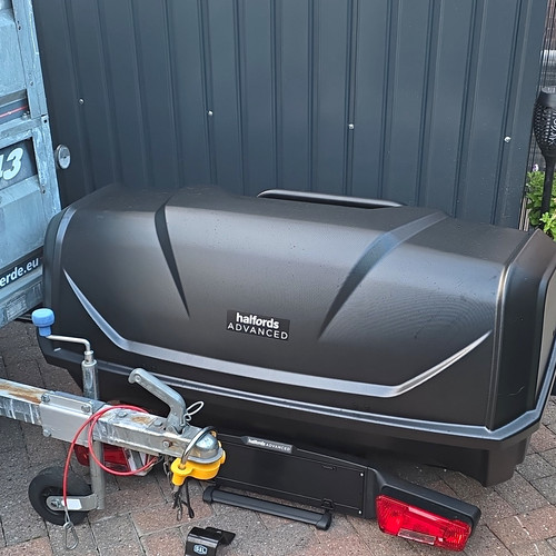 The halfords advanced - (the,