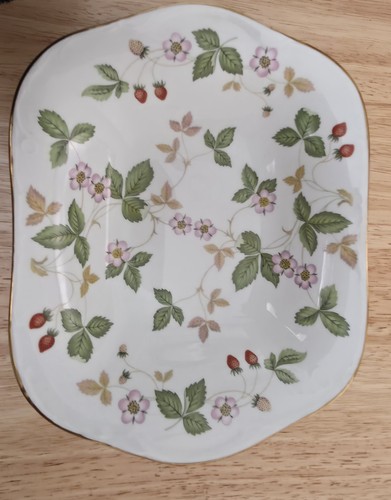 Wedgwood wild strawberry - wedgwood,