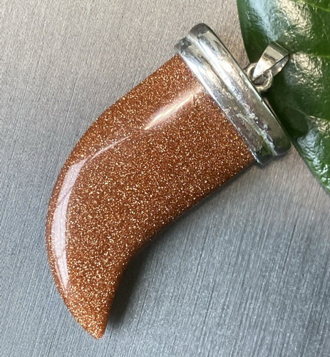 Vintage goldstone tiger claw - goldstone,