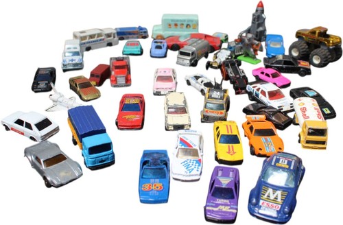 Mixed diecast toy vehicles - toy,